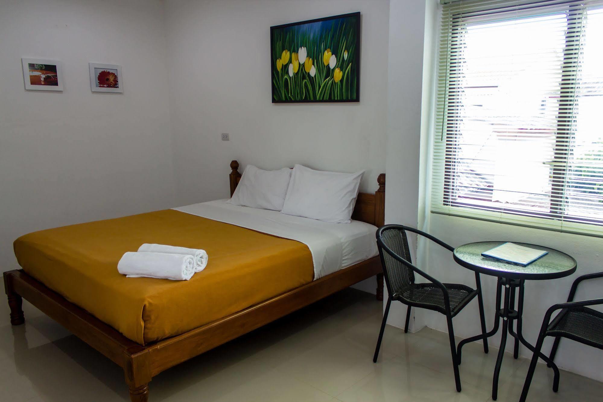 Pelegrin Hotel Samui Bophut Bagian luar foto